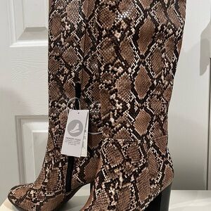 Snakeskin Pattern Women's Boots